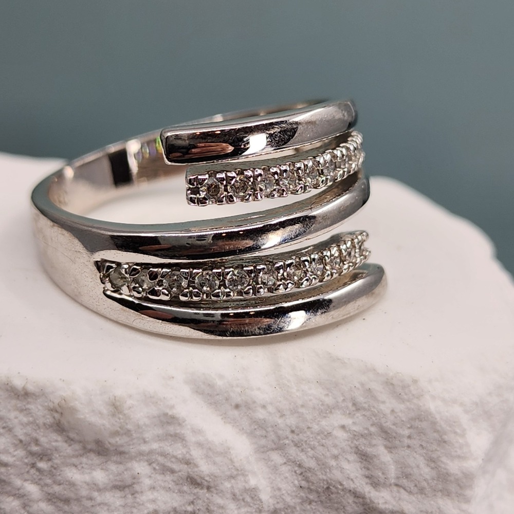 RSC Covenant Silver Tone Clear Rhinestone Multi Row Crossover Statement Ring 9.5
